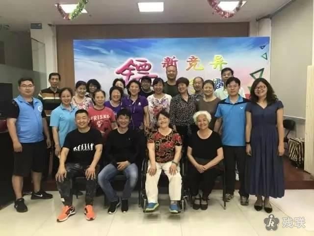图为 活动合影