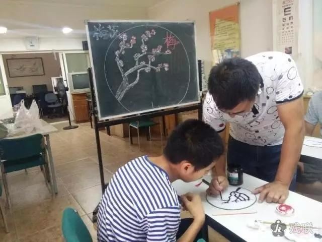 图为 活动现场