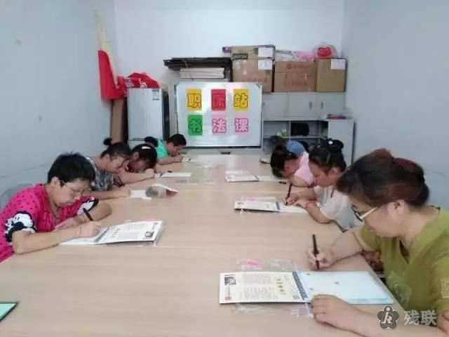 图为 活动现场