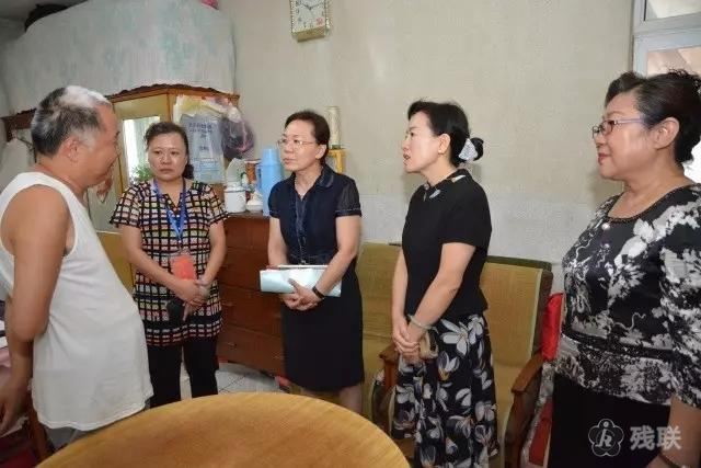 图为 询问现场