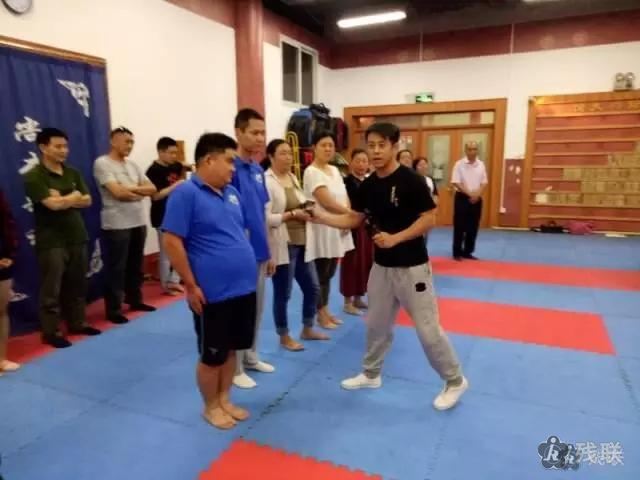 图为 活动现场