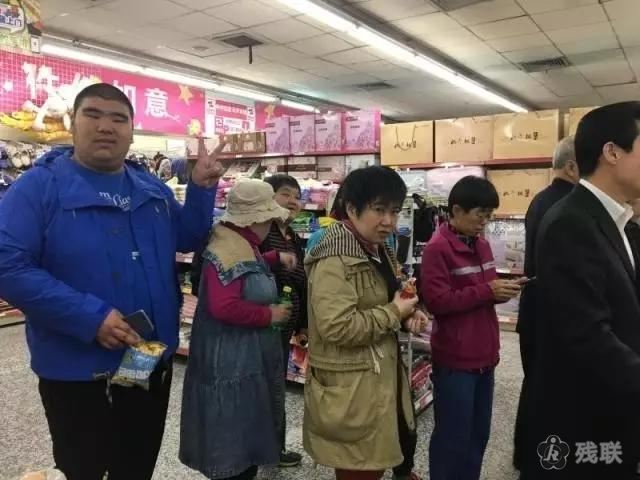图为 活动现场
