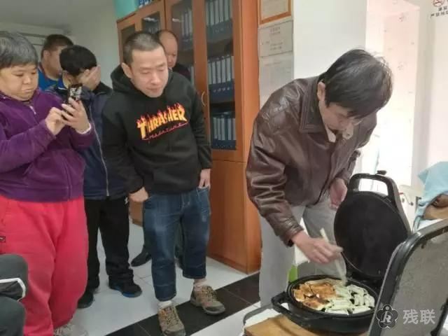 图为 活动现场