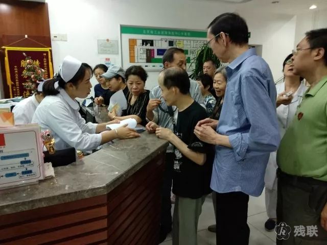 图为 体检现场