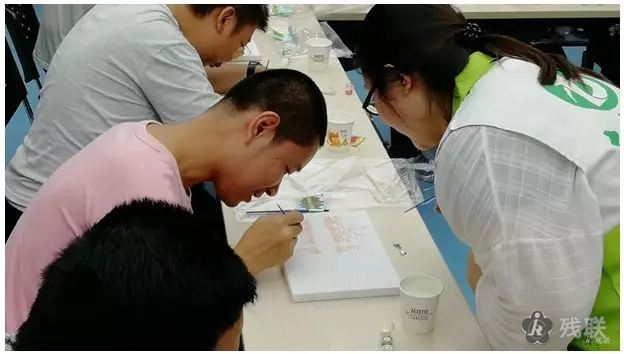 图为 活动现场
