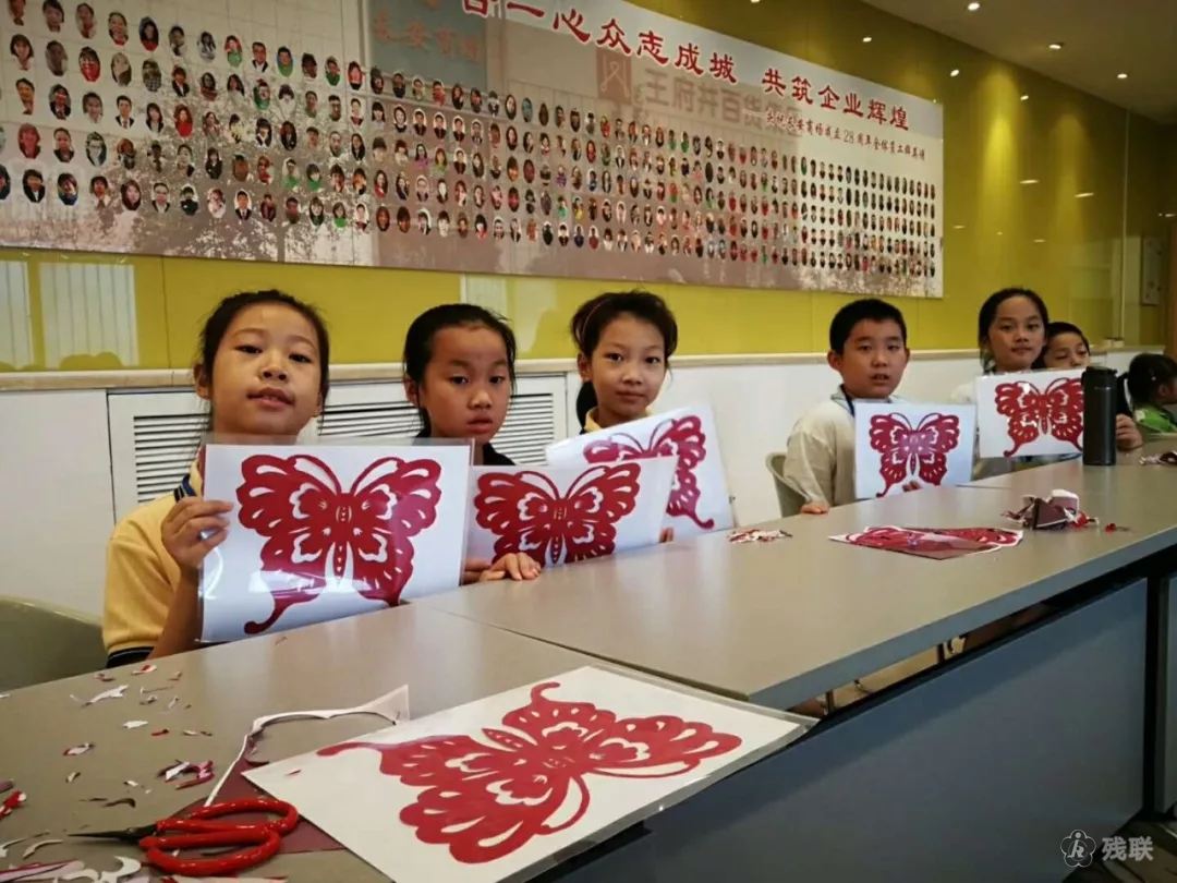 图为 活动现场