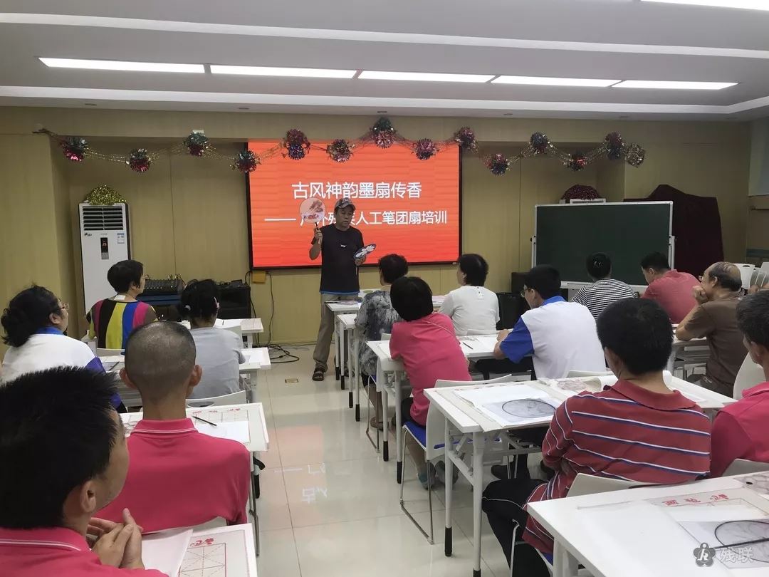 图为 活动现场