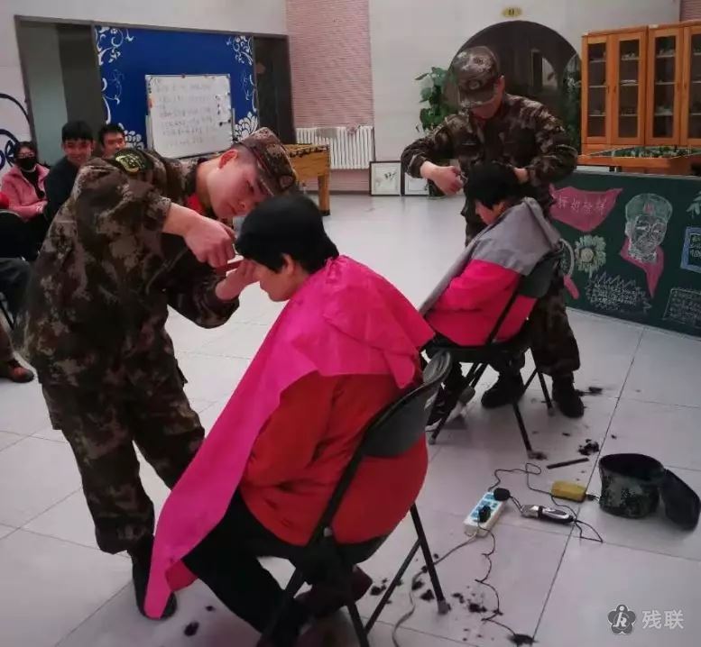 图为 活动现场