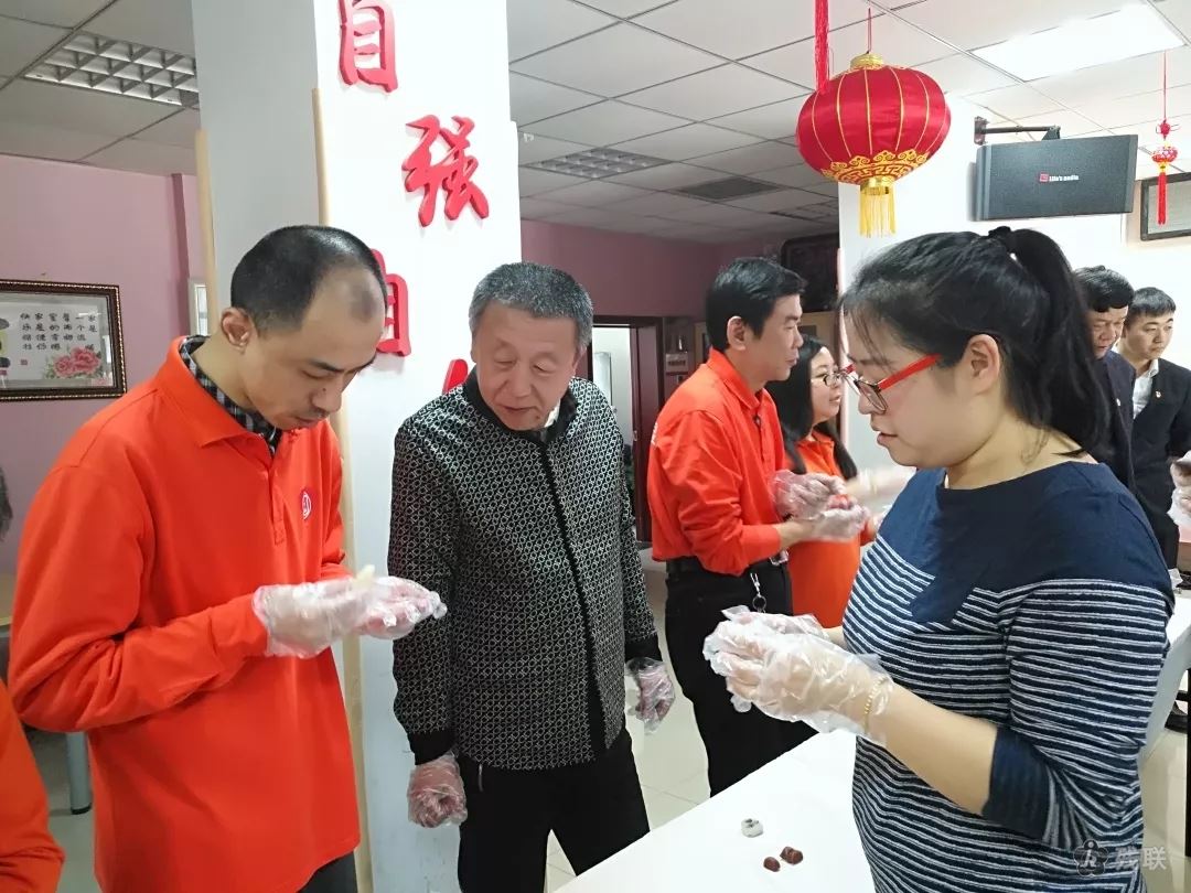 图为 制作现场