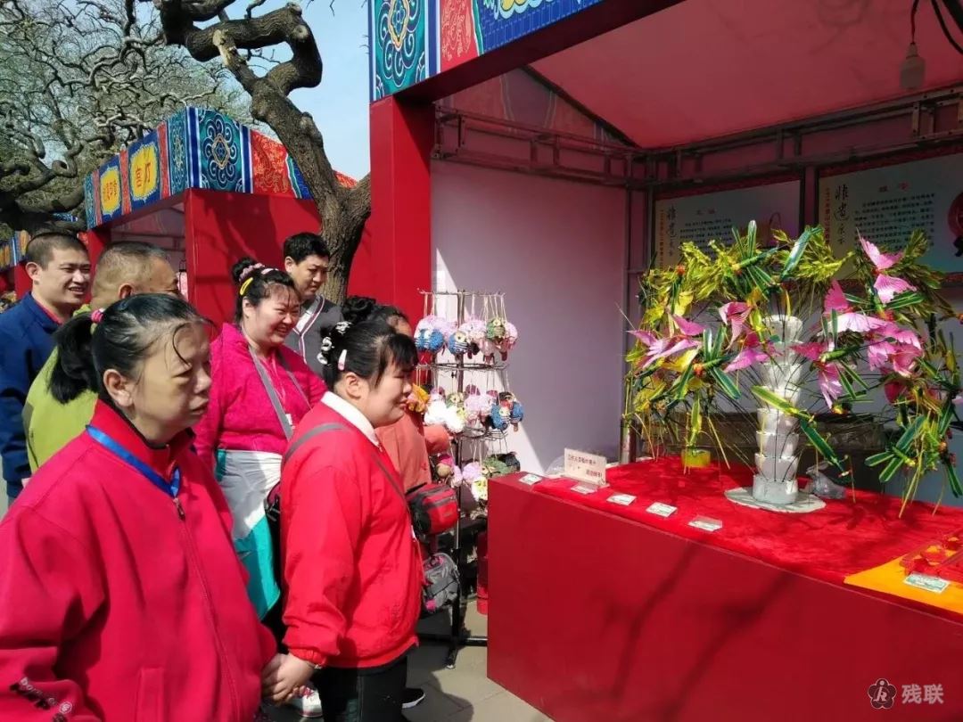 图为 活动现场