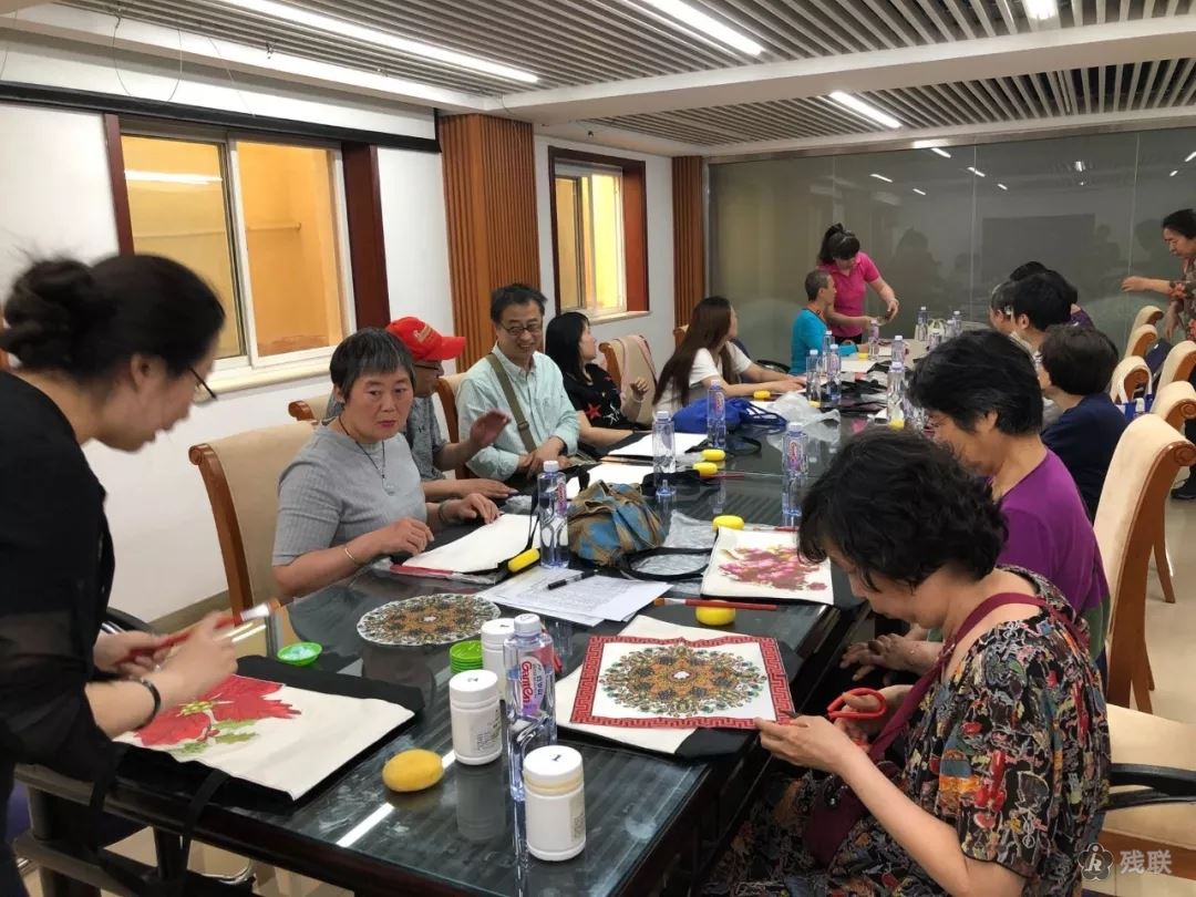 图为 制作现场