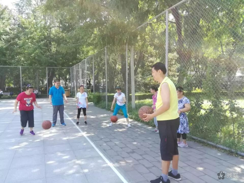 图为 活动现场