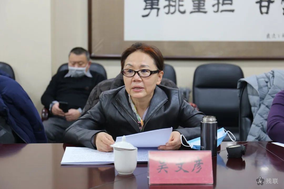 图为 座谈现场