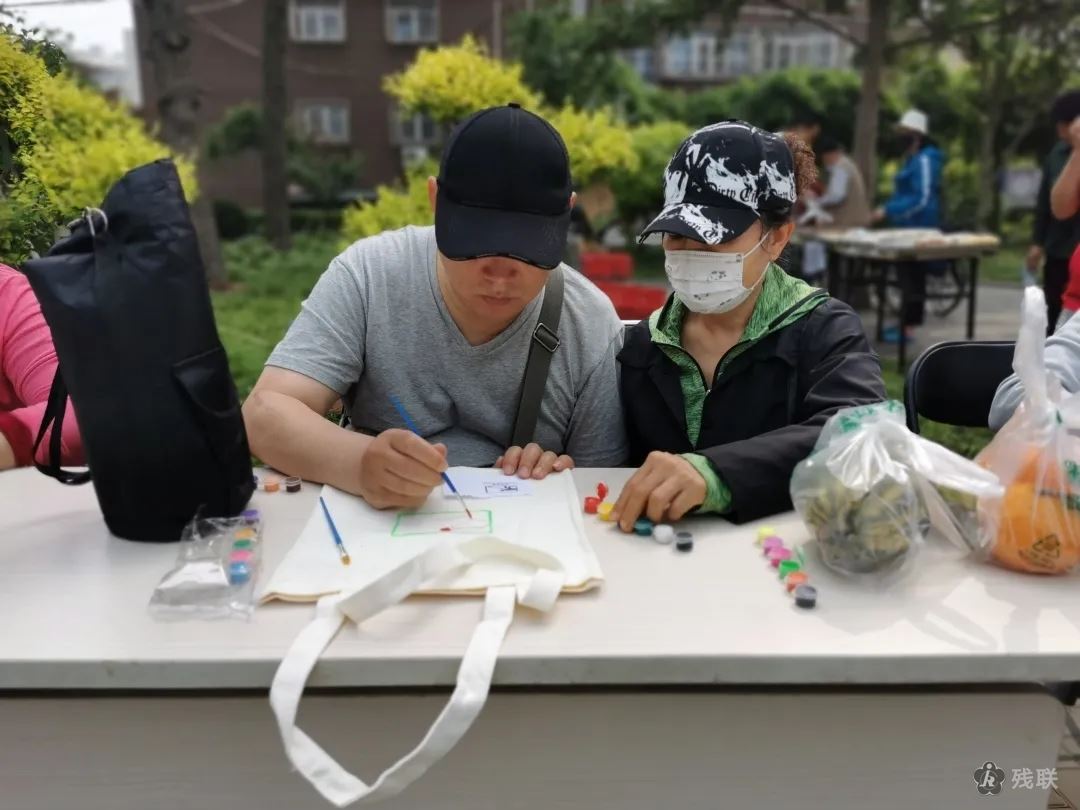 图为 活动现场