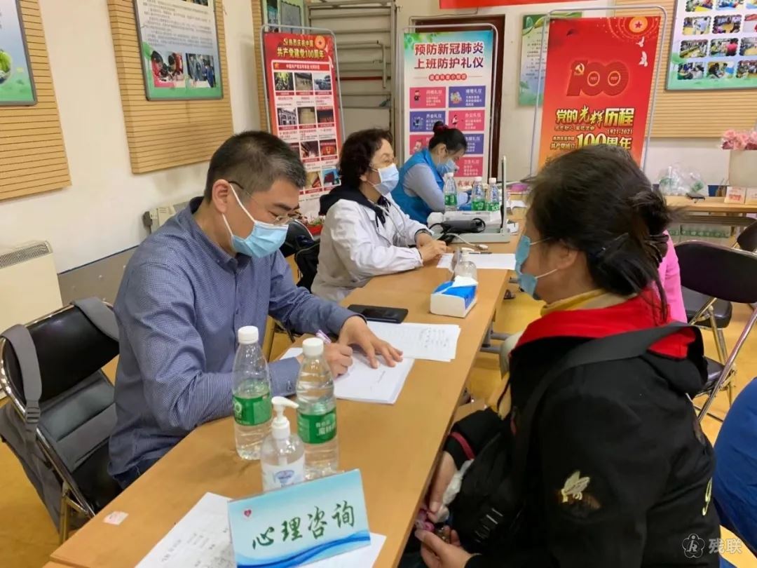 图为 活动现场
