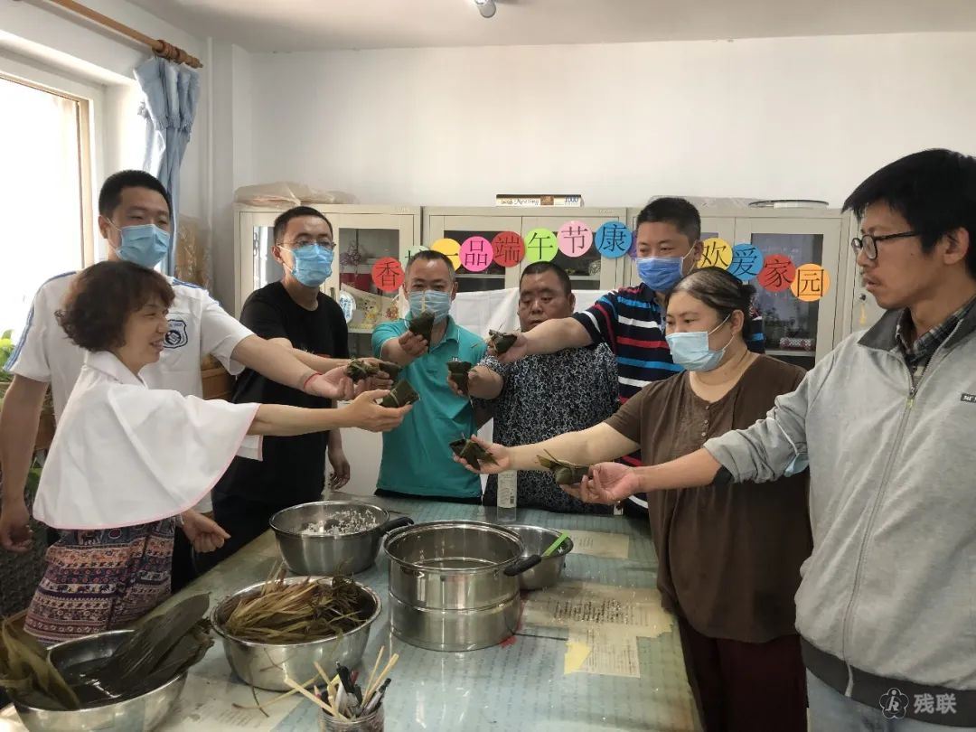 图为 活动现场