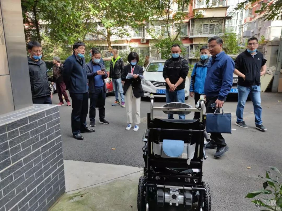 图为 检查现场