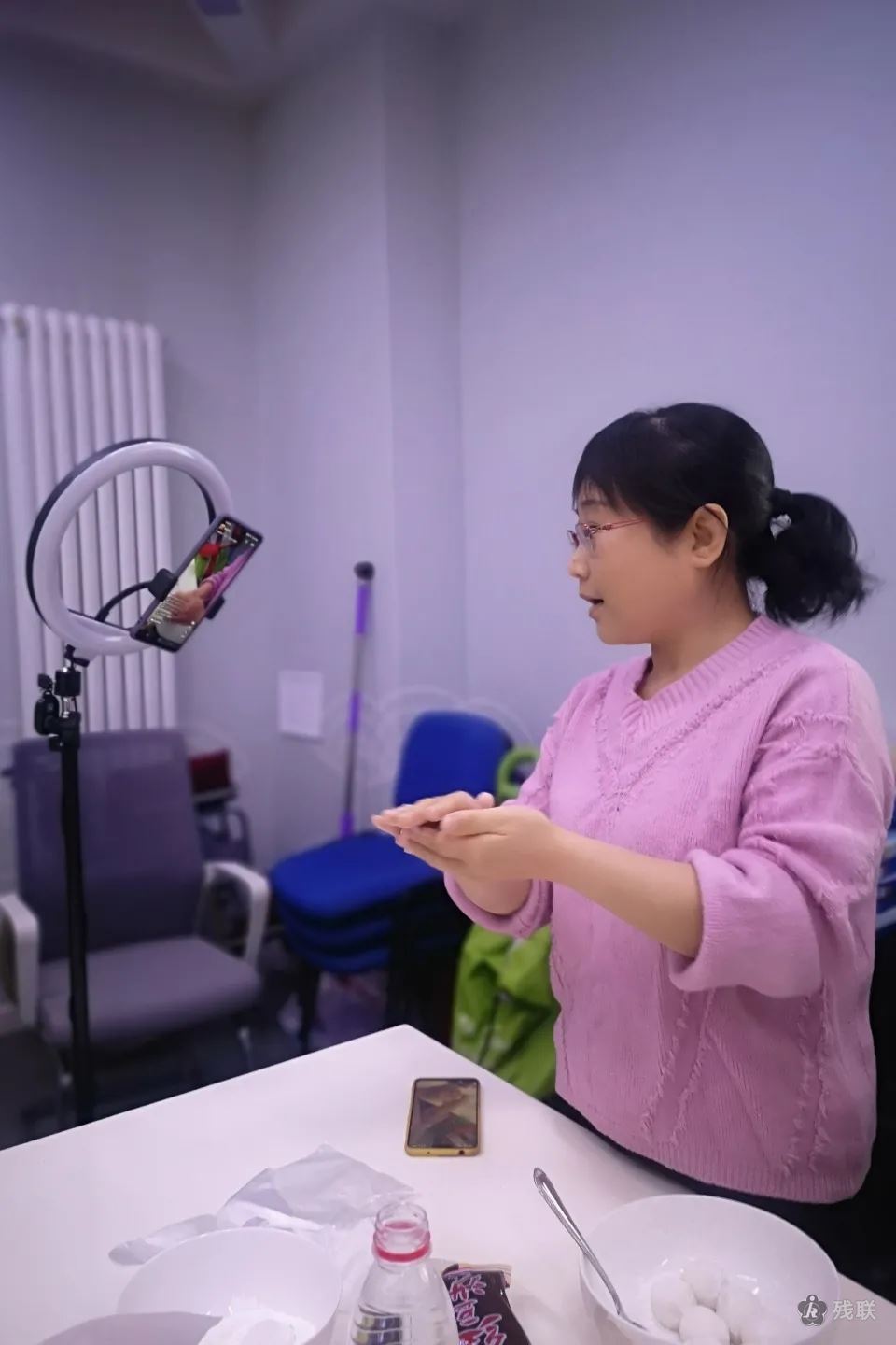 图为 活动现场