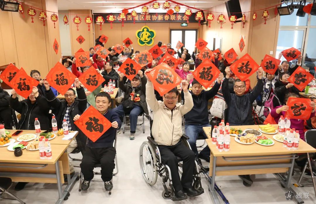 图为 活动现场