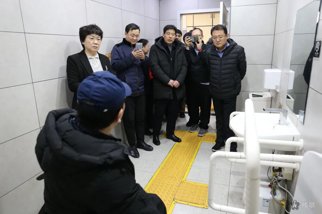 图为 调研现场