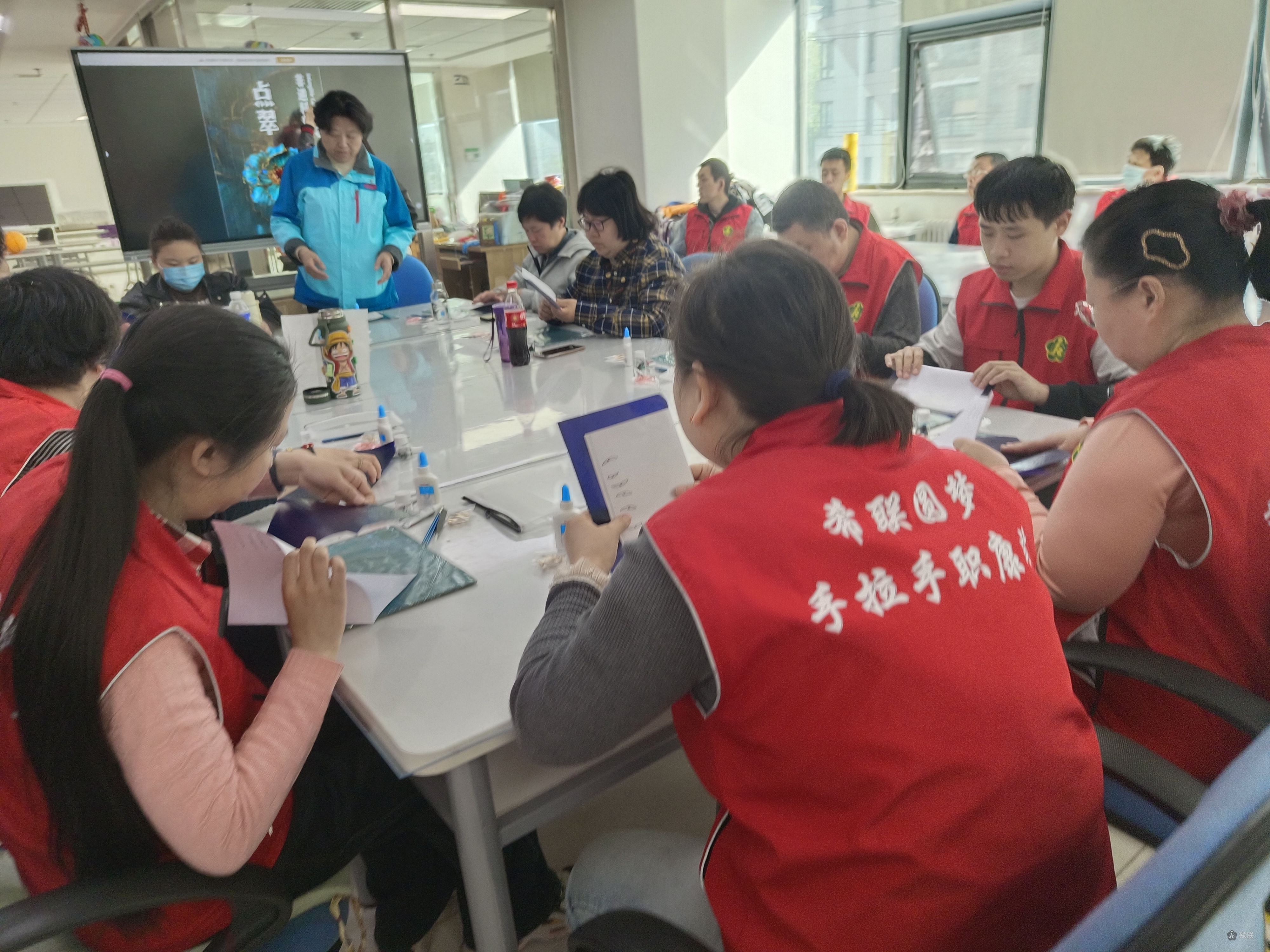 图为 培训现场