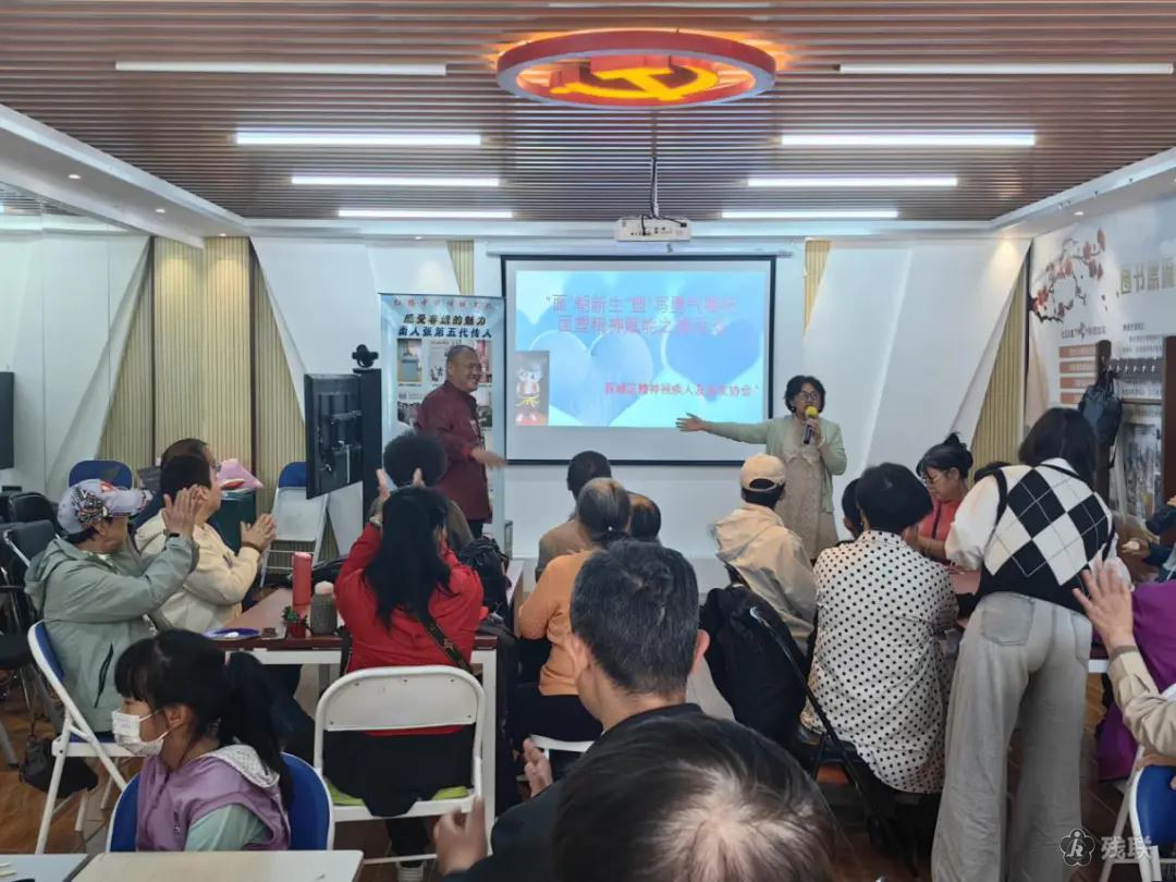 图为 活动现场